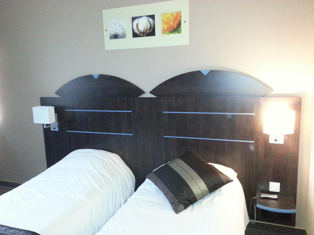 Hotel Akena City Caudry Kültér fotó