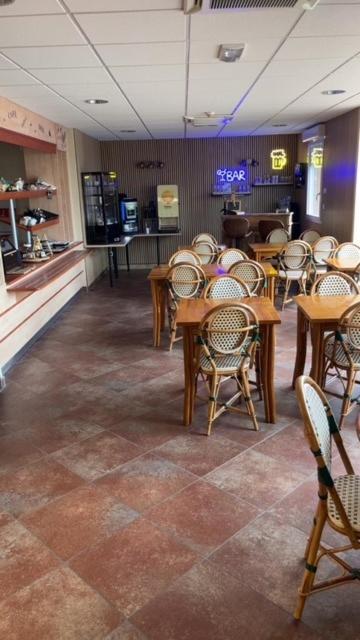 Hotel Akena City Caudry Kültér fotó
