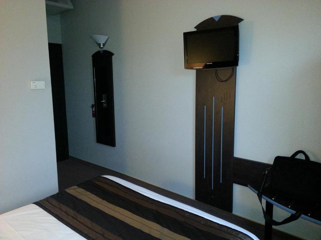Hotel Akena City Caudry Szoba fotó