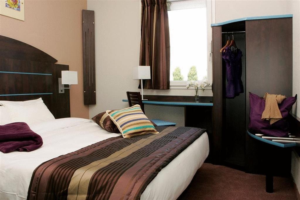 Hotel Akena City Caudry Kültér fotó